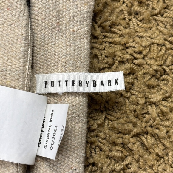 Pottery Barn Cotton Blend Woven Textured Pillow Cover Ivory Taupe 20 x 20 Mosaic - Picture 4 of 9